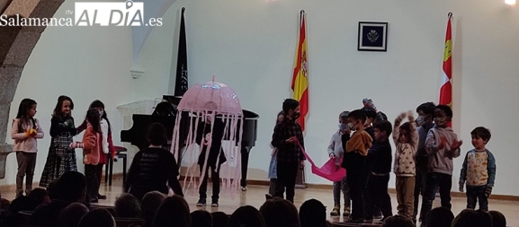 Los Peque Os De La Escuela De M Sica Y Danza Jos Lid N Despliegan Su