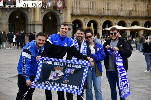 Salamanca Se Ti E De Blanquiazul Por La Numerosa Presencia De Hinchas