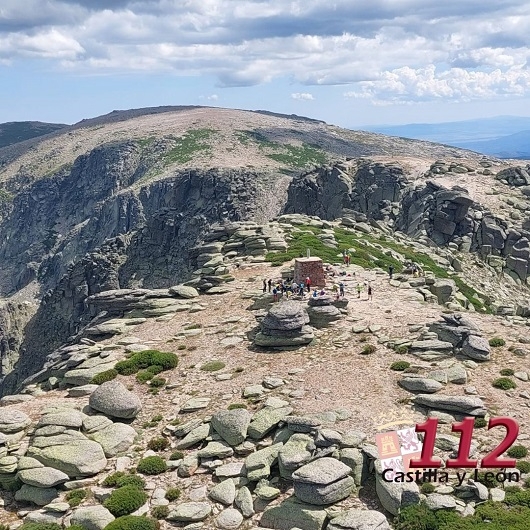 Rescatados dos montañeros heridos en El Torreón de Béjar