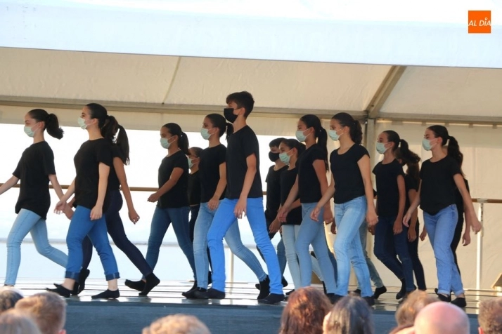 Foto 3 - Saucelle acoge el primer campamento de danza rural  