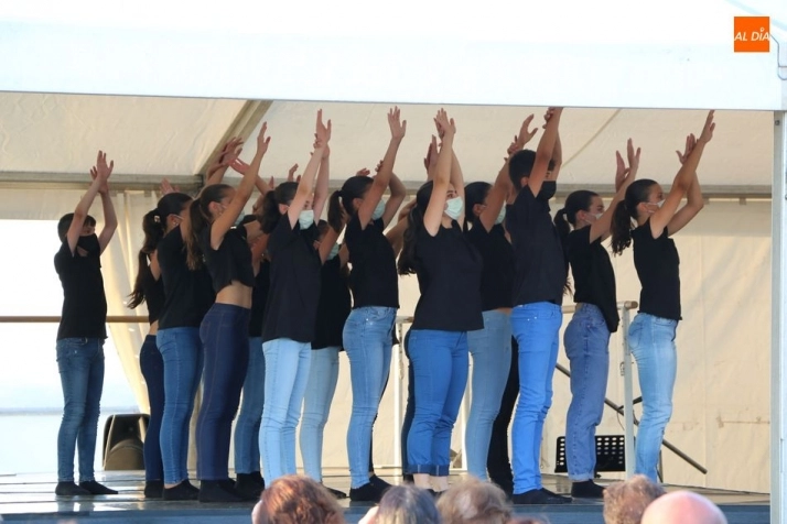 Foto 2 - Saucelle acoge el primer campamento de danza rural  