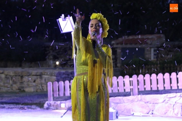 Los vecinos de Sardón de los Frailes viven la música española con La Cordobesa  