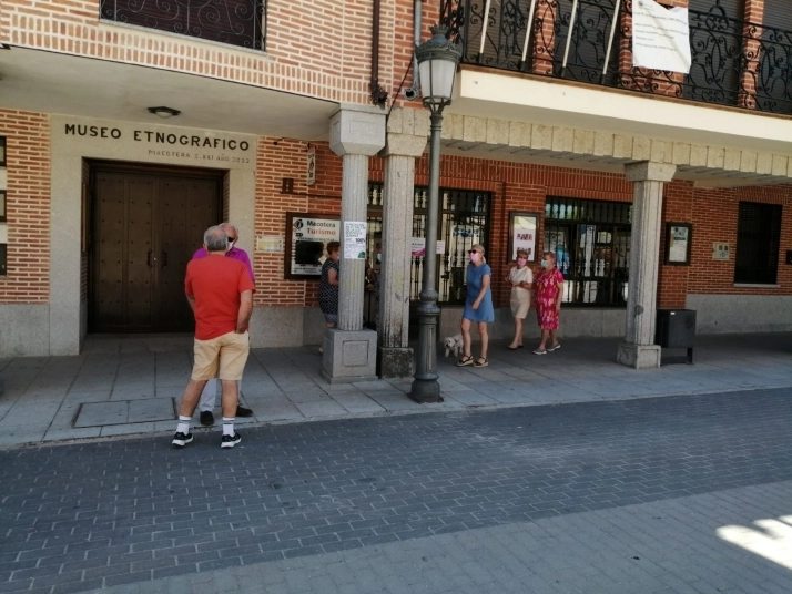 Foto 3 - Macotera elige a una ilusionada Corte de Honor para San Roque 2021