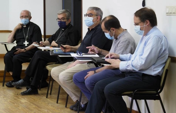 Foto 3 - Los m&aacute;ximos responsables de la Di&oacute;cesis asisten a la reuni&oacute;n de obispos y vicarios de Iglesia en ...