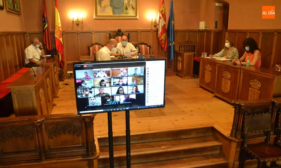 Foto 4 - La AECC y la Asociaci&oacute;n de Diabetes tienen que abandonar el antiguo Centro de Salud ante su...