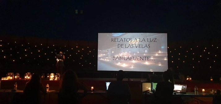 Nostalgia y emoción a la luz de las velas en Babilafuente