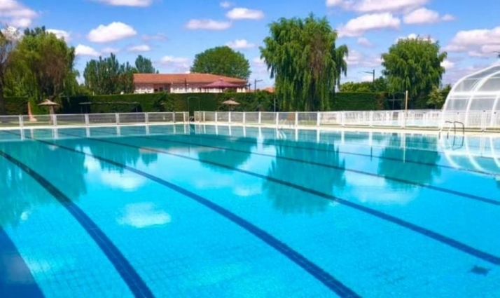 Reapertura de la piscina de Santa Marta tras el negativo en los test de los trabajadores