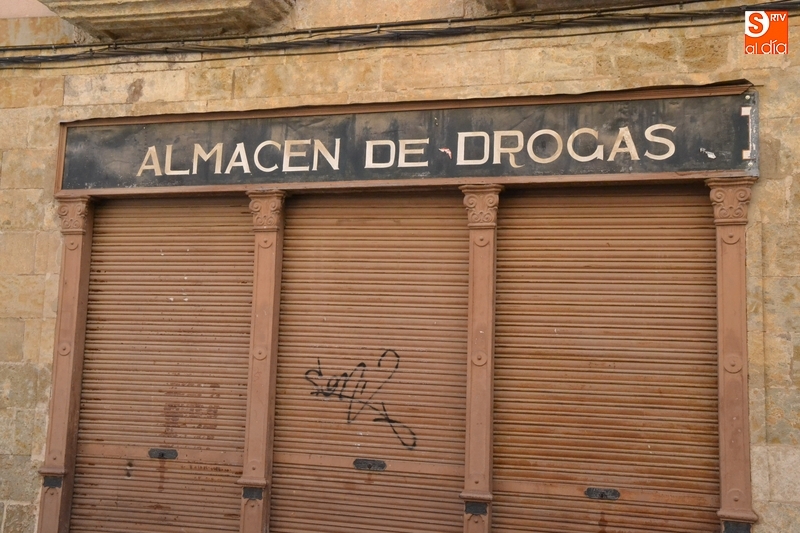 Rebeca Jerez gana un premio con un cuento ambientado en el ‘Almacén de Drogas’ de la calle...