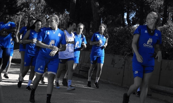 Jugadoras del Avenida en uno de sus entrenamientos de esta pretemporada. Foto @CBAvenida