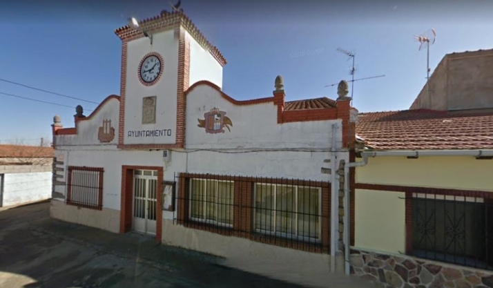 El alcalde de Bocacara recomienda el confinamiento de sus vecinos tras un presunto brote de...