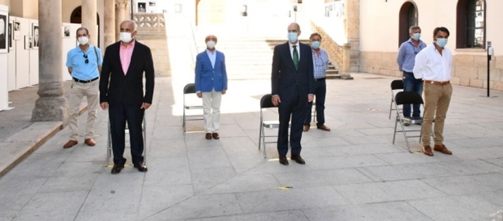 La Diputación firma un protocolo de colaboración con asociaciones del toro de lidia para apoyar...