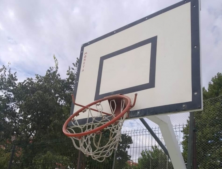 1Foto: Demasiada pasión por el basket  