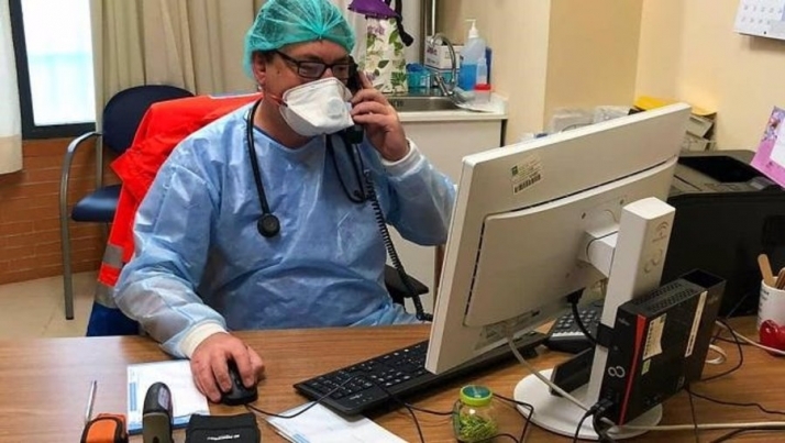 Quejas de médicos de Castilla y León por la presión ante las peticiones de dispensar a los...