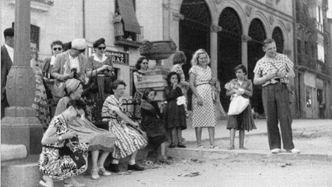 Los turistas de los años 50