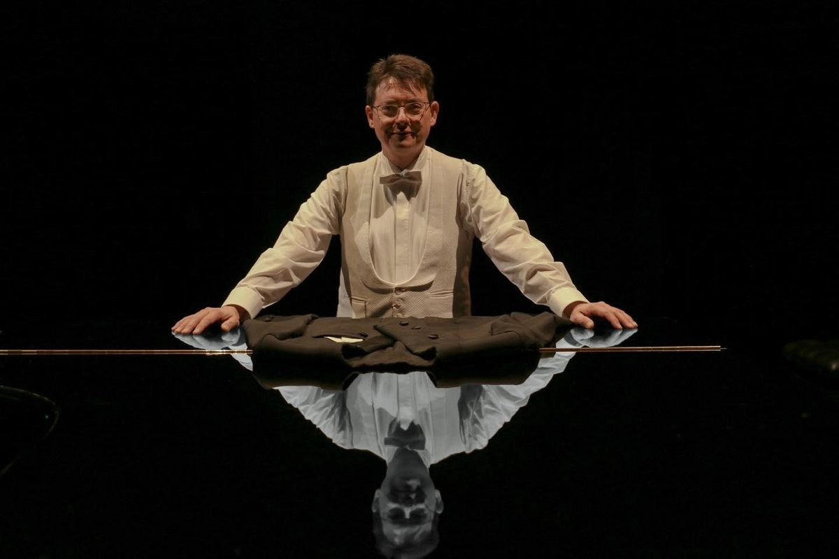 11 de mayo: Música - Brenno Ambrossini. Teatro Liceo, 20.00 horas.