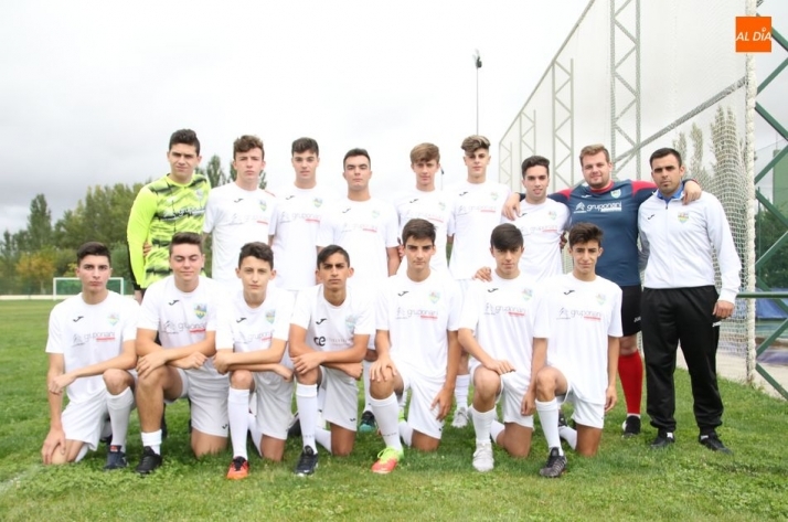 Equipo Juvenil del Alba de Tormes Club de Fútbol / Archivo
