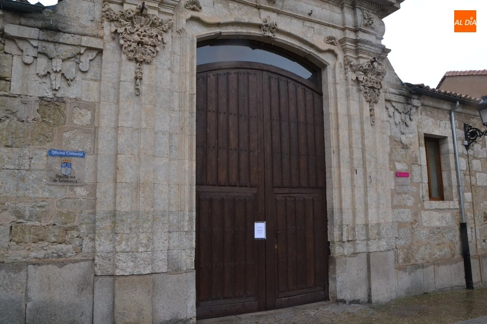 Las oficinas de la Diputación permanecerán cerradas y sólo atenderán por teléfono e Internet  