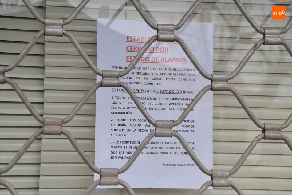 Las administraciones cierran sus puertas ante la suspensión de los Sorteos de Lotería  