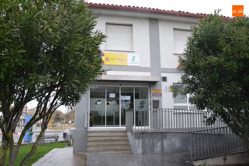 Las oficinas de Hacienda y la Seguridad Social ven también alterado su ritmo  