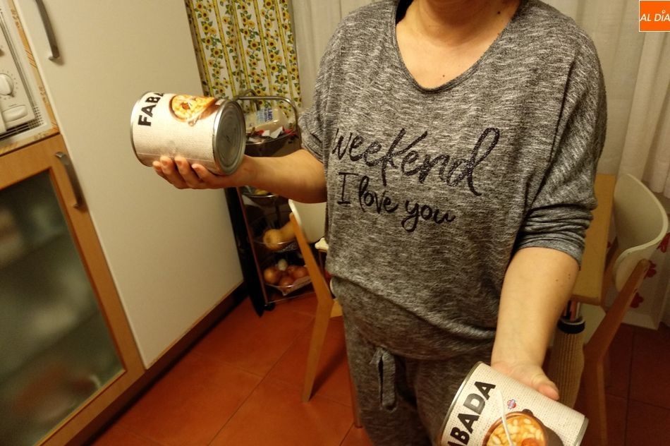 Cualquiera de las cosas que tenemos en casa a nuestro alcance pueden ayudarnos a improvisar un gimnasio