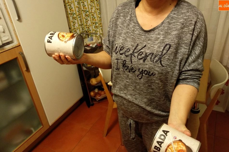 Cualquiera de las cosas que tenemos en casa a nuestro alcance pueden ayudarnos a improvisar un gimnasio