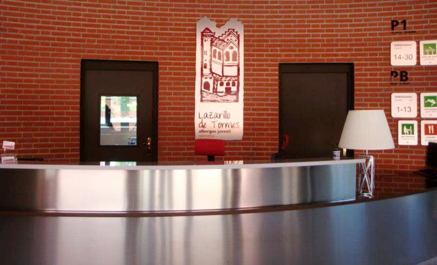 Vestíbulodel albergue municipal Lazarillo de Tormes