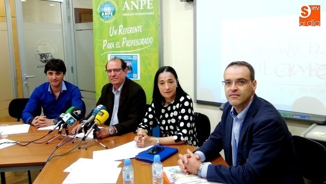 Miembros del ANPE