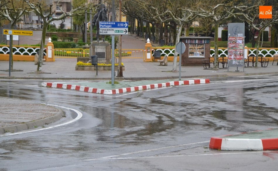 Ciudad Rodrigo inicia la primavera en cuarentena y pasado por agua  