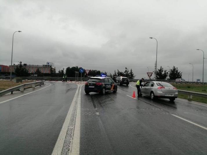 Uno de los controles en la carretera de Béjar, junto al Zurguén