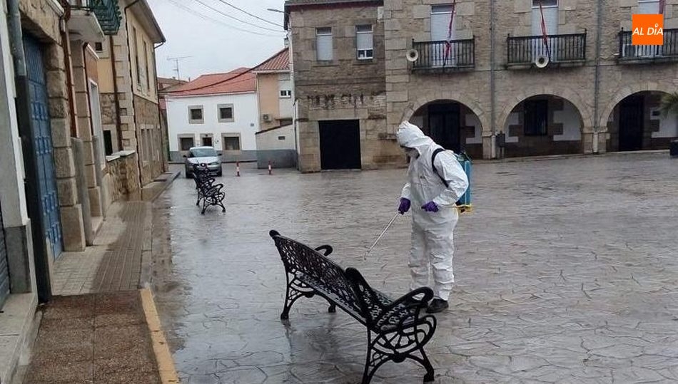 Plaza mayor de Barruecopardo