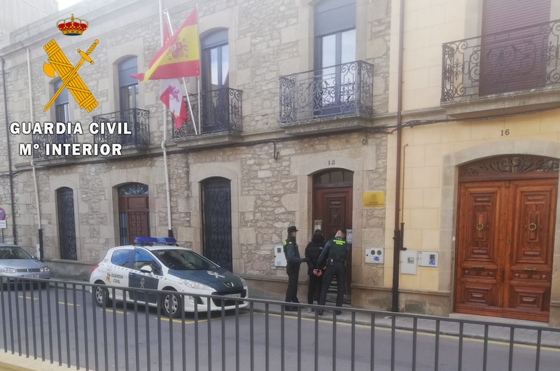 Dos detenidos por tentativa de robo en un estanco de Fuentes de Oñoro