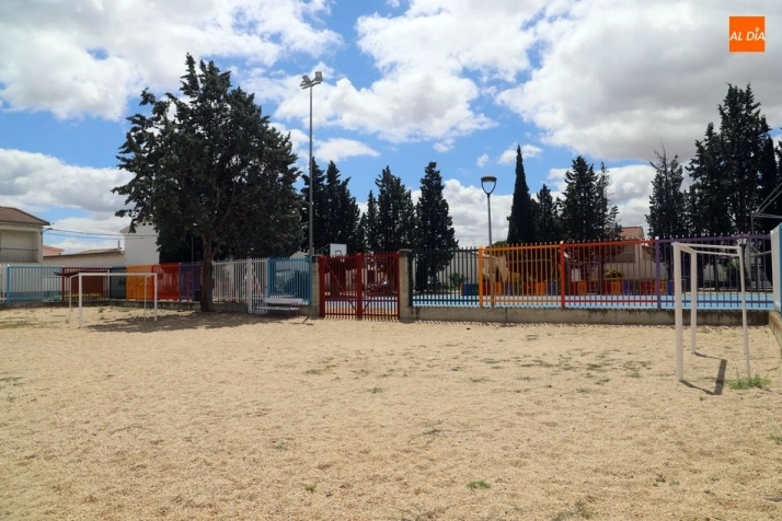 Foto 3 - Educaci&oacute;n rural y de calidad para la conciliaci&oacute;n de las familias de Pelabravo y Nuevo Naharros  