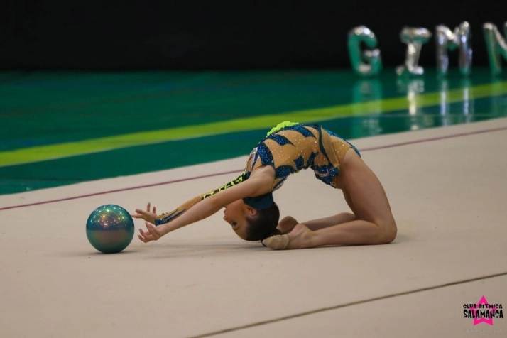Foto 5 - Celia Morena, una promesa de la gimnasia r&iacute;tmica con ra&iacute;ces en Fresno Alh&aacute;ndiga