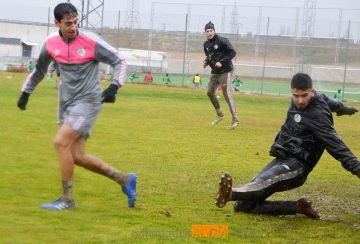 Martín Cascajo, a la derecha, en un entrenamiento de la pasada campaña