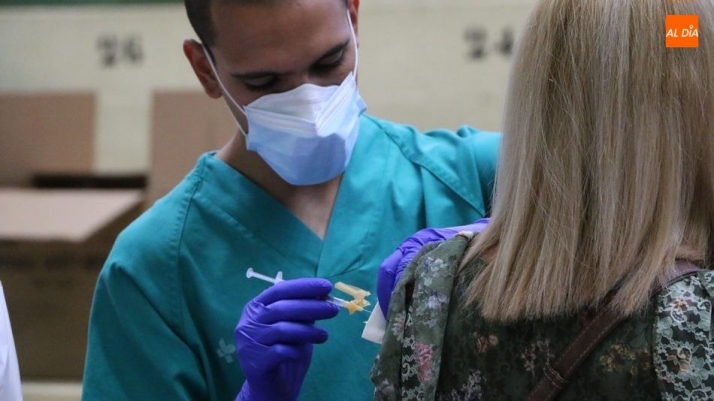 La jornada de vacunación comenzará a las 9,40 horas con los nacidos en 1985