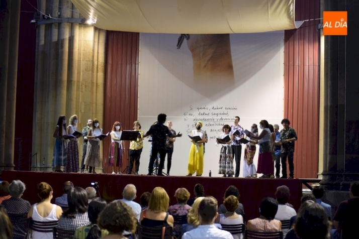 Actuación del coro Ars Nova en la Basílica Teresiana / Pedro Zaballos