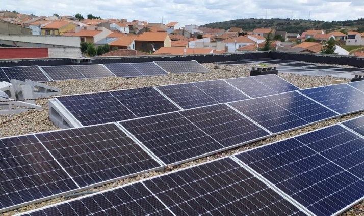 El coste de la instalación ha ascendido a 13.850 euros, mantenimiento incluido durante 25 años