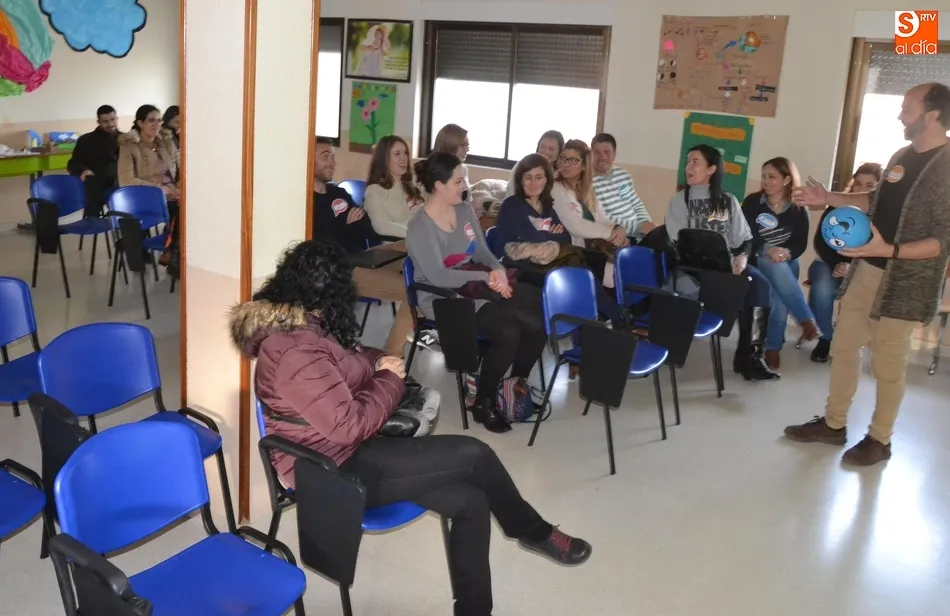 Foto 10 - Intensa tarde de puertas abiertas en los centros educativos mirobrigenses  