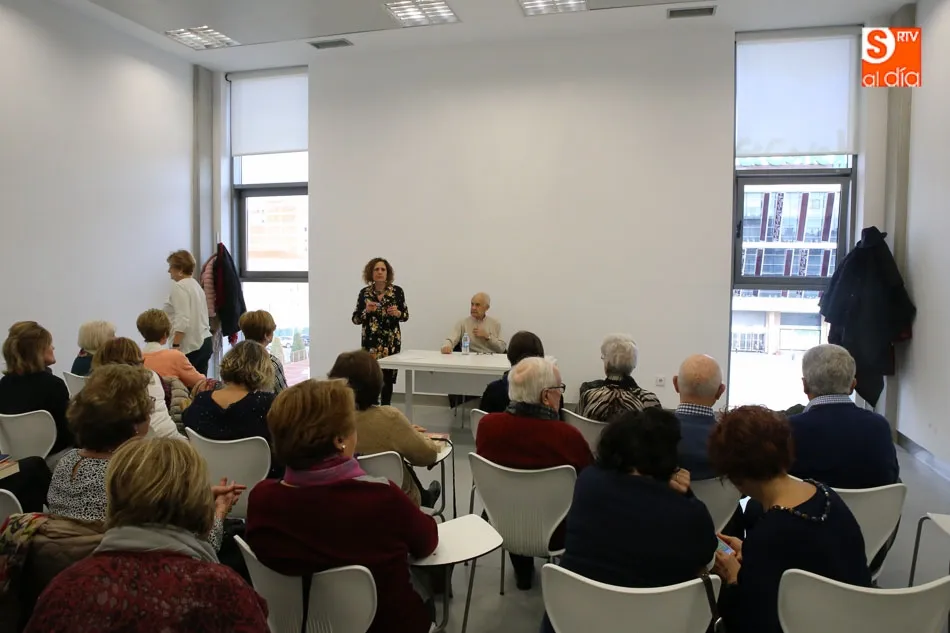 Foto 10 - La Asociaci&oacute;n Cultural de Mujeres &lsquo;Atenea&rsquo;&nbsp;homenajea a Gabriel y Gal&aacute;n  
