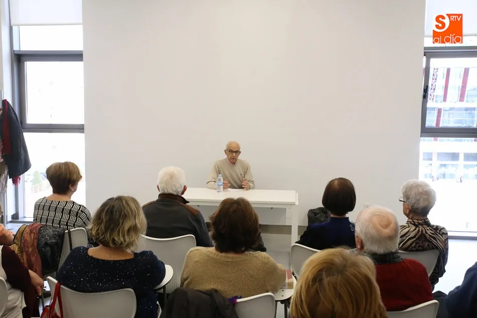 Foto 5 - La Asociaci&oacute;n Cultural de Mujeres &lsquo;Atenea&rsquo;&nbsp;homenajea a Gabriel y Gal&aacute;n  