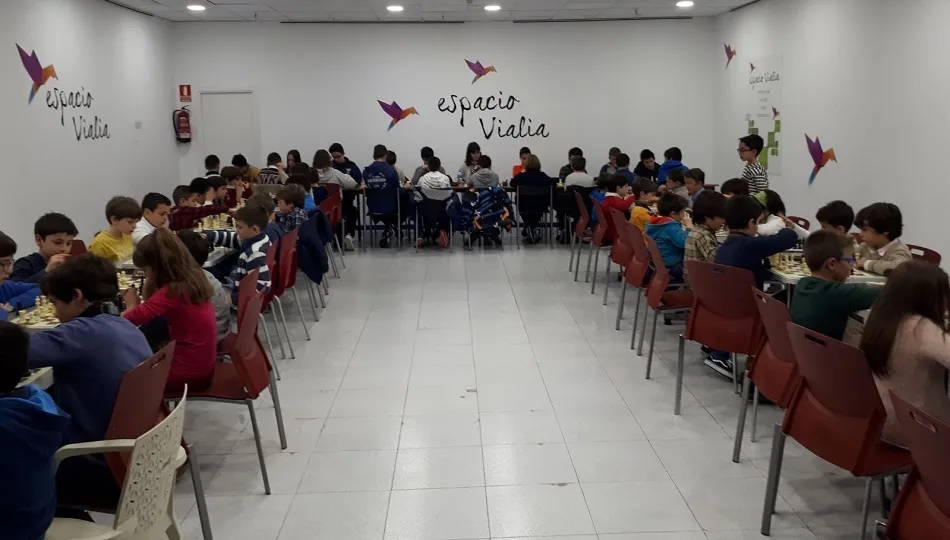 Foto 2 - Vialia acoge el IV Torneo Infantil de Ajedrez de Navega