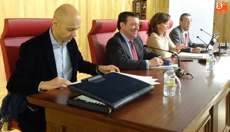 Foto 2 - La Junta informa a los ayuntamientos salmantinos sobre las ayudas para las mancomunidades