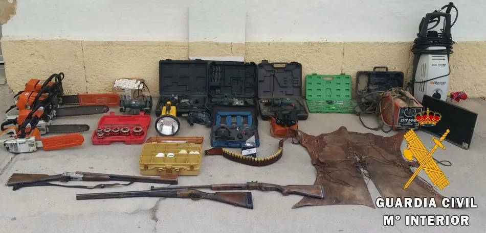 Objetos recuperados por la Guardia Civil