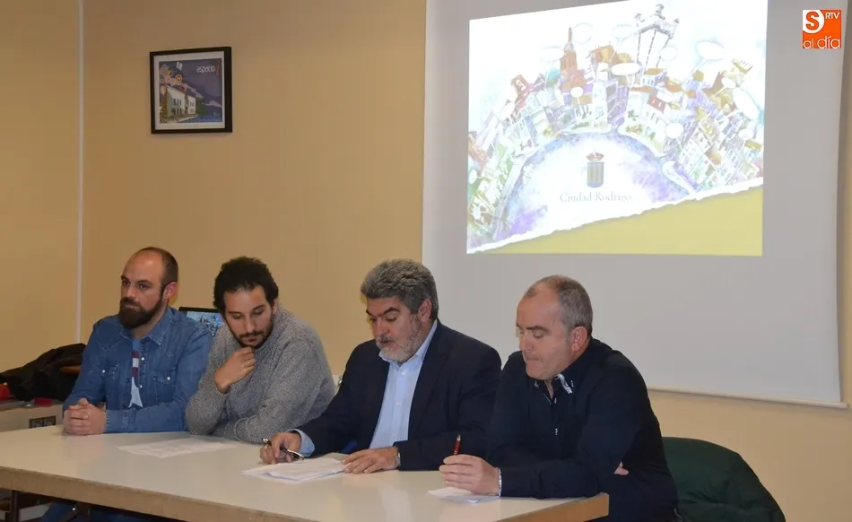 Una pista de skate, y actuaciones en la Rúa del Sol y en Fernando II, novedades del Presupuesto...