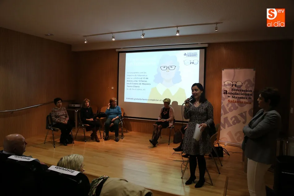 Foto 7 - Foro sobre las mujeres y el envejecimiento activo en el Centro Tierra Charra