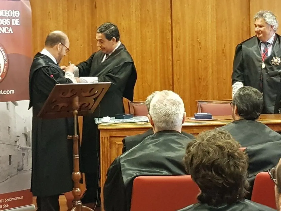Foto 5 - Fernando Garc&iacute;a-Delgado, distinguido &lsquo;Decano de Honor&rsquo; del Colegio de Abogados&nbsp;