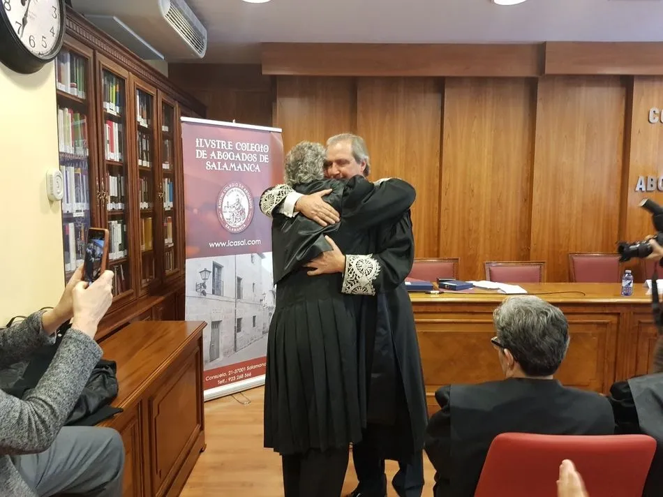 Foto 2 - Fernando Garc&iacute;a-Delgado, distinguido &lsquo;Decano de Honor&rsquo; del Colegio de Abogados&nbsp;