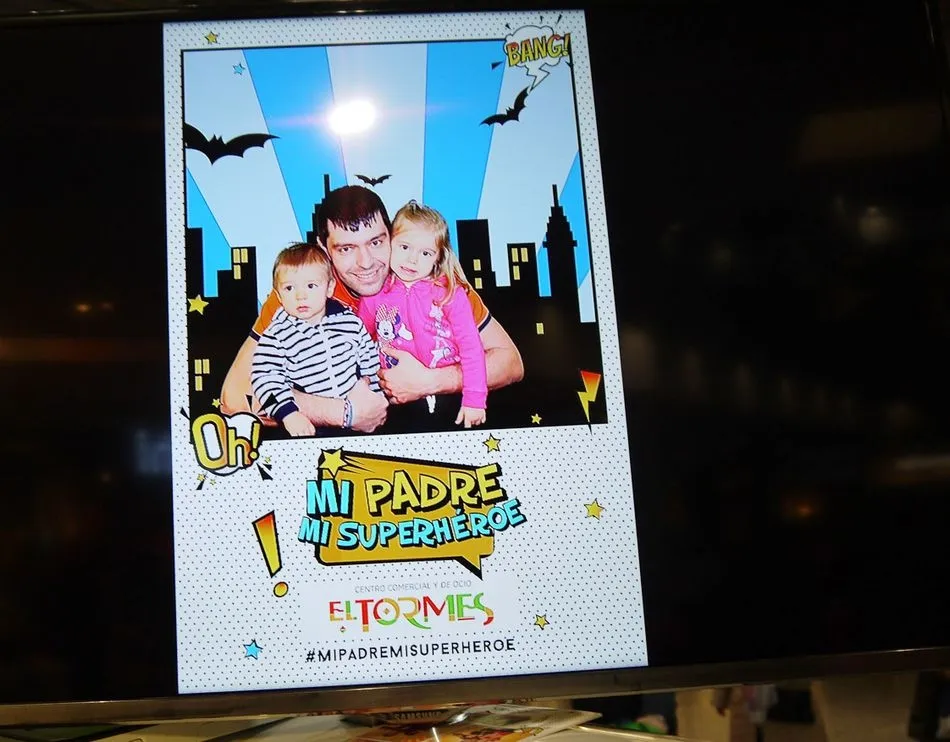 Foto 5 - Un fotomat&oacute;n Smileyou abre en El Tormes la celebraci&oacute;n del D&iacute;a del Padre