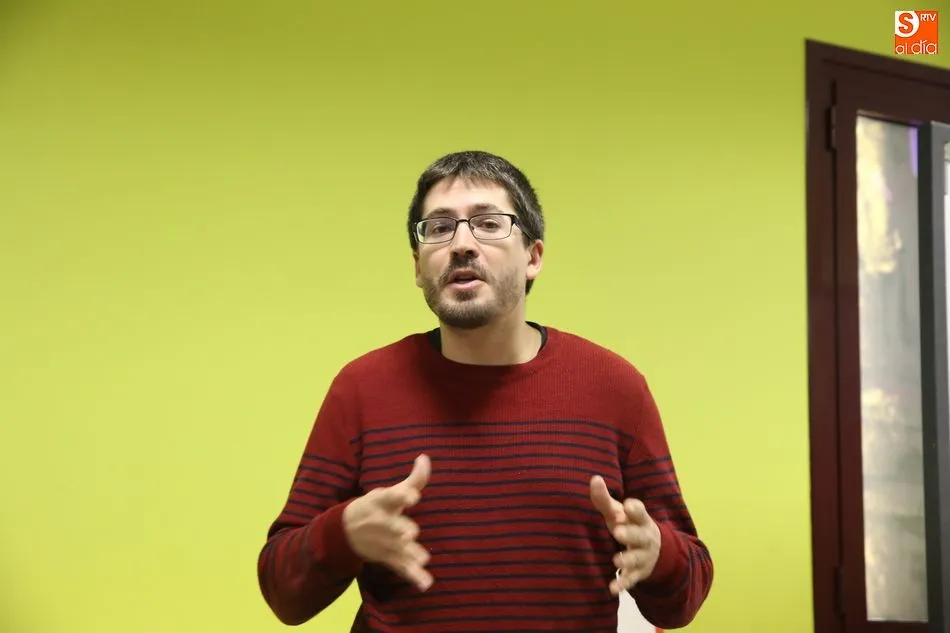 Foto 2 - Charla sobre la Ley Org&aacute;nica de Protecci&oacute;n de la Seguridad Ciudadana