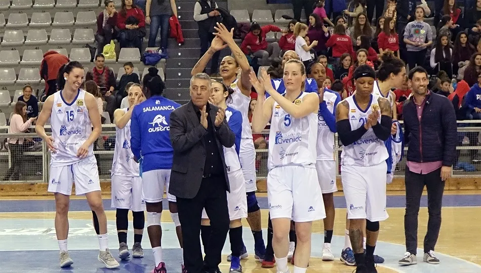 Foto 2 - Perfumer&iacute;as Avenida rubrica su primer puesto y ya puede centrarse en la Eurocup (58-80)